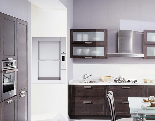 傳菜電梯卡住如何復位？